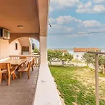 Gorgeous In With Wifi * Maslenica