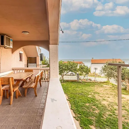 Lovely In With House Sea View * Maslenica