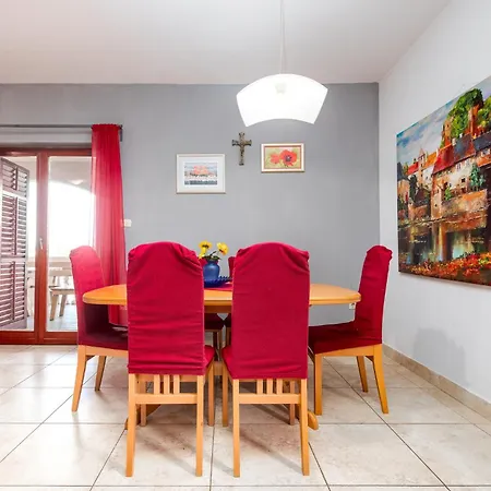 Lovely In With House Sea View Διαμέρισμα