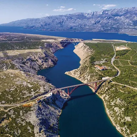 Lovely In With House Sea View